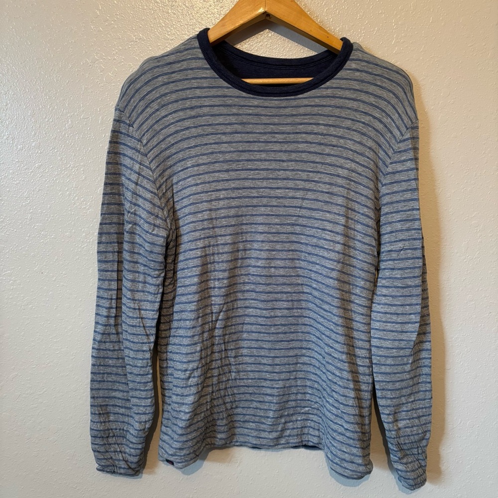 Faherty cloud reversible crew